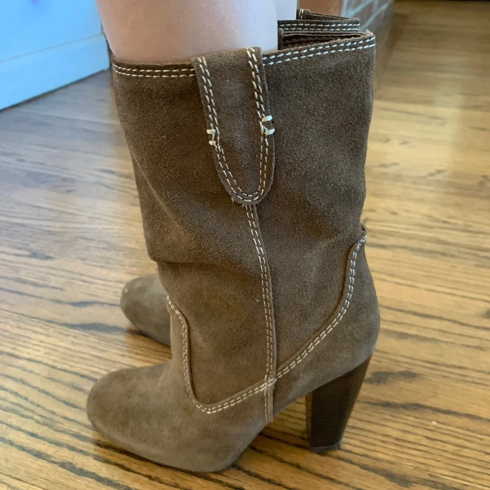 Mia Genuine  Suede Western Style Boots - Picture 3 of 6